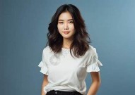 "一张引人入胜的美女图片：美丽与自信的完美融合"