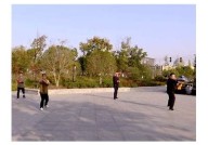 "晚上放松身心的有效方法：啪啪啪健身运动指南"